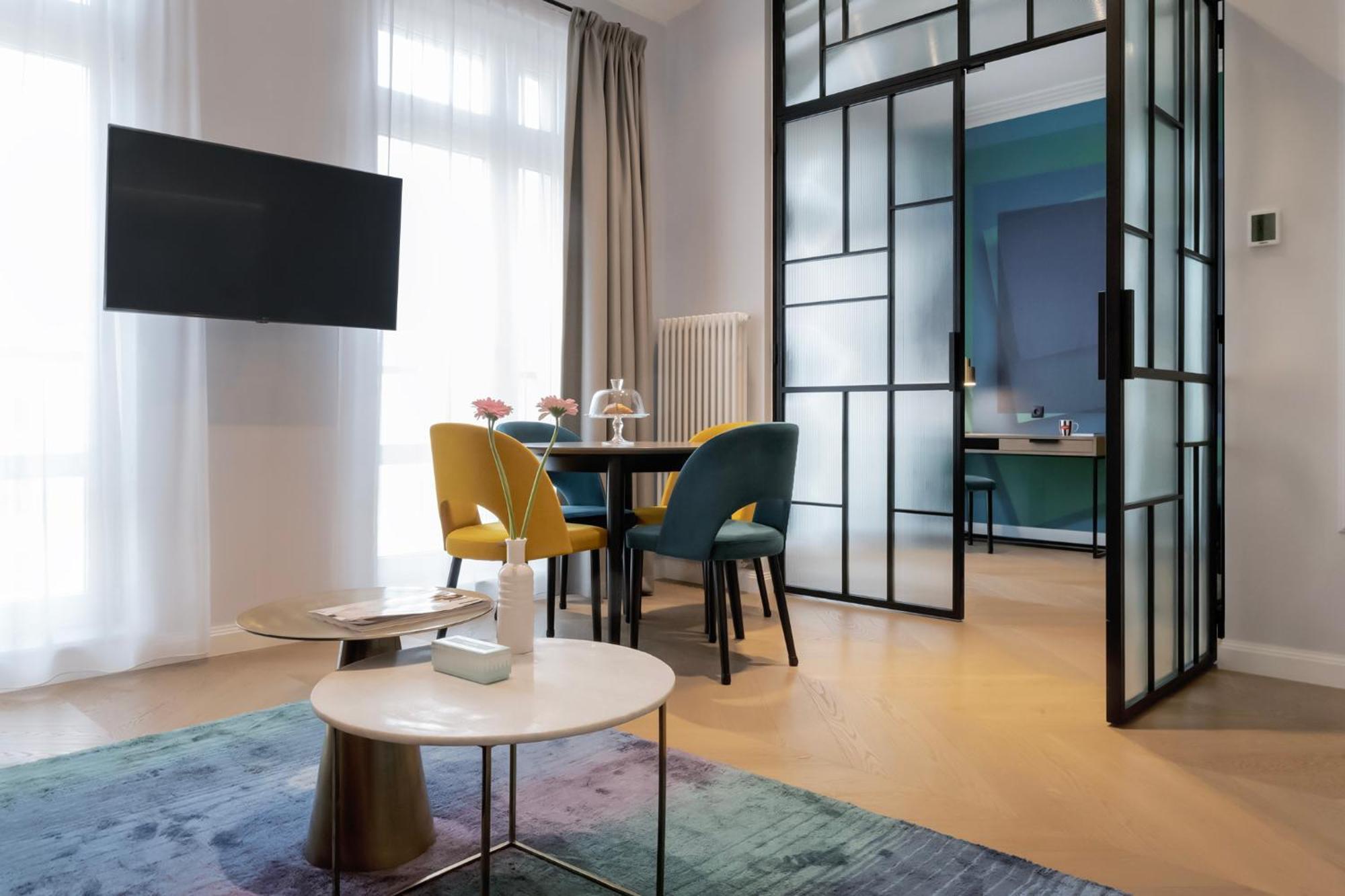 No.4 Residence ワルシャワ エクステリア 写真